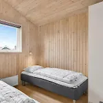 Front In Juelsminde With Sauna *