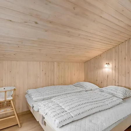 Casa Frente A La Playa En Juelsminde Con Sauna Сasa de vacaciones