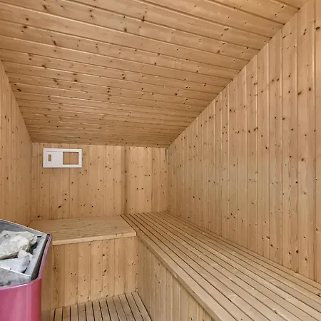 Lovely In Juelsminde With Indoor Swimming Pool * Sonderby (Midtjylland)