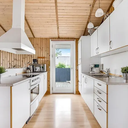 Awesome In Juelsminde With Sauna 펜션 Sonderby (Midtjylland)