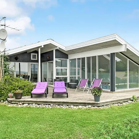 Lovely In Juelsminde With Indoor Swimming Pool * Sonderby (Midtjylland)